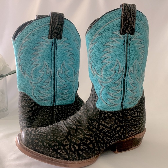 NOCONA BOOTS Fynn Western Cowboy Boots - Picture 16 of 16